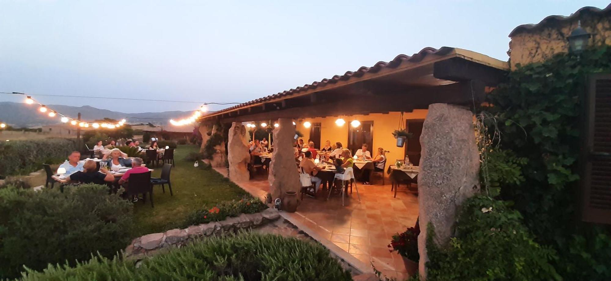 Agriturismo Lu Nodu Greuli Buitenkant foto